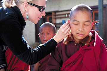 Nomads with Needles